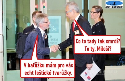 a ještě s tím jezdí po světě 